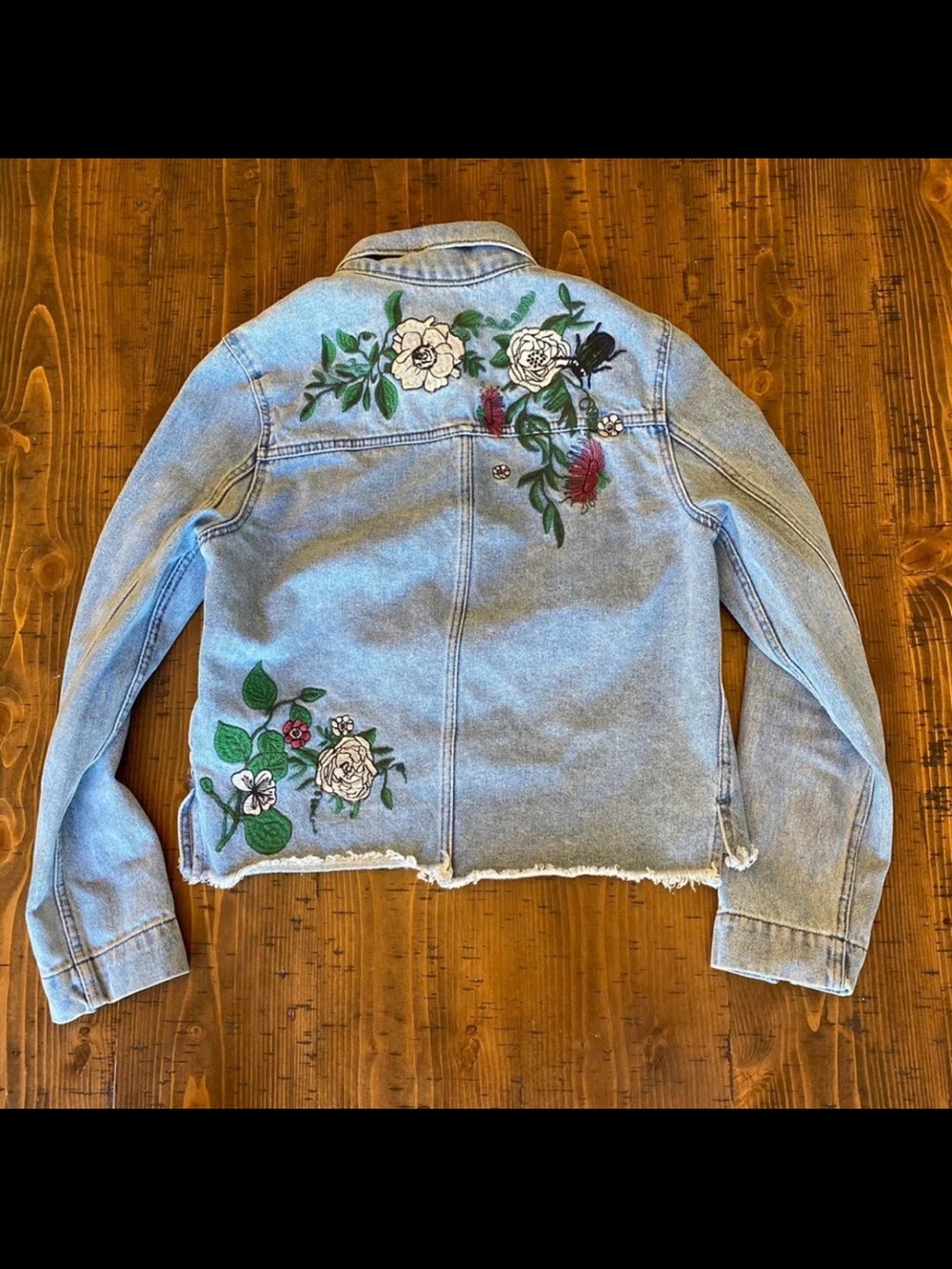 H&M Coachella floral boho embroidered Jean jacket distressed sz4/small EUC - Picture 10 of 14